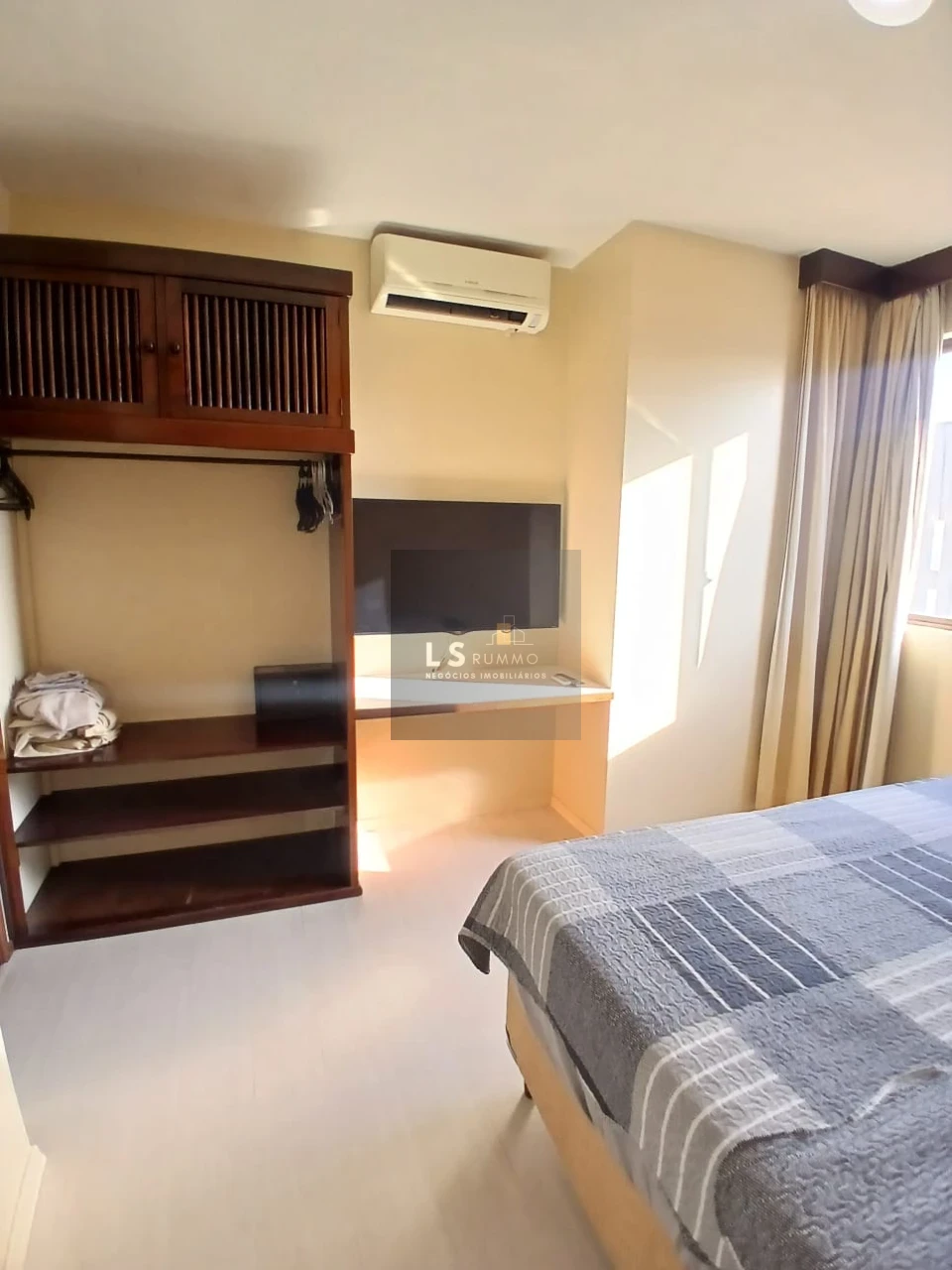 FLAT A VENDA - SLAVIERO ESSENTIAL LONDRINA FLAT HOTEL