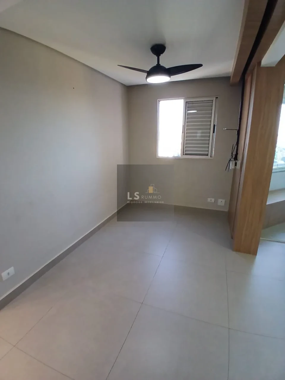 APARTAMENTO BRISAS DO LAGO