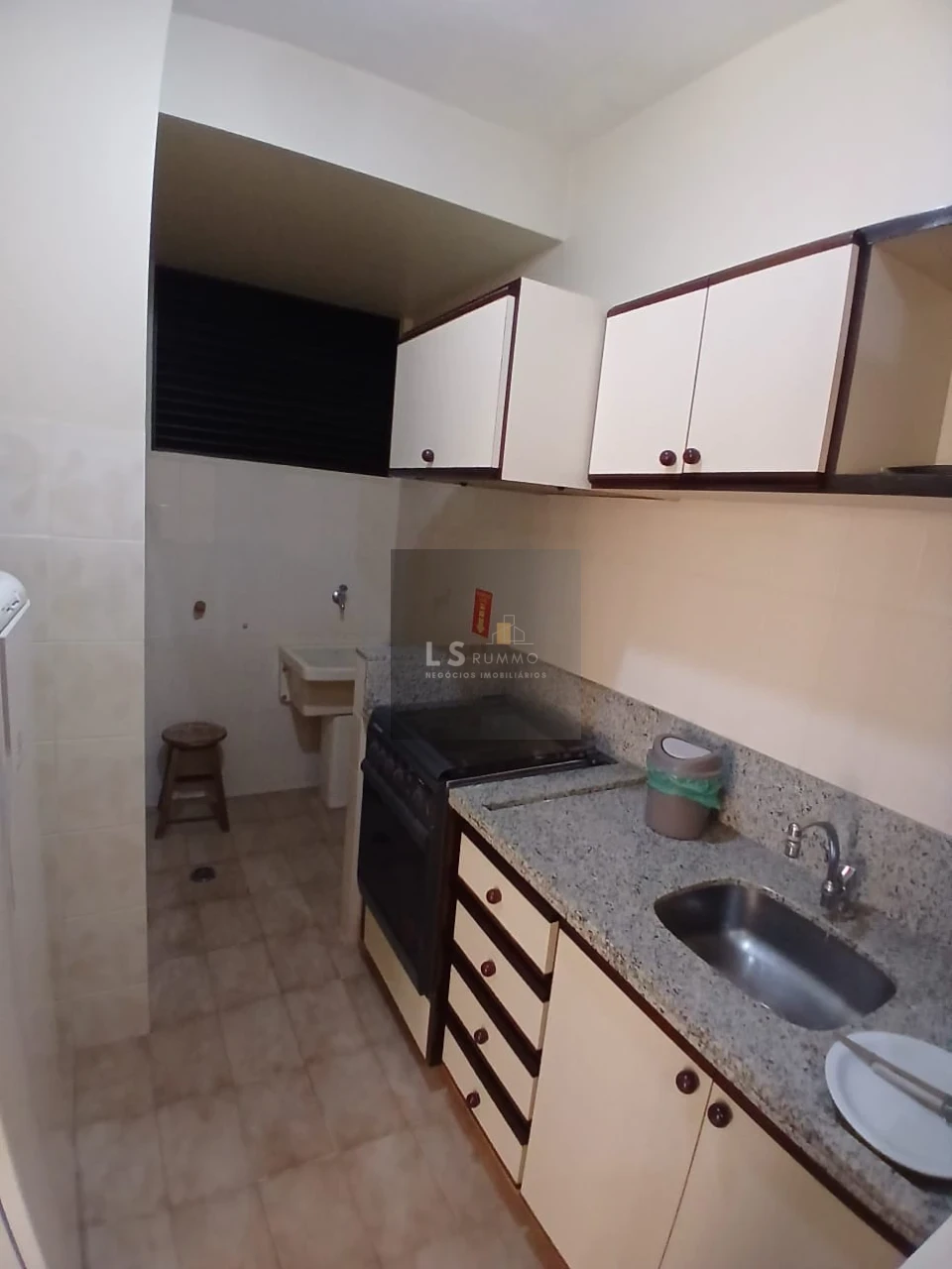 FLAT A VENDA - SLAVIERO ESSENTIAL LONDRINA FLAT HOTEL