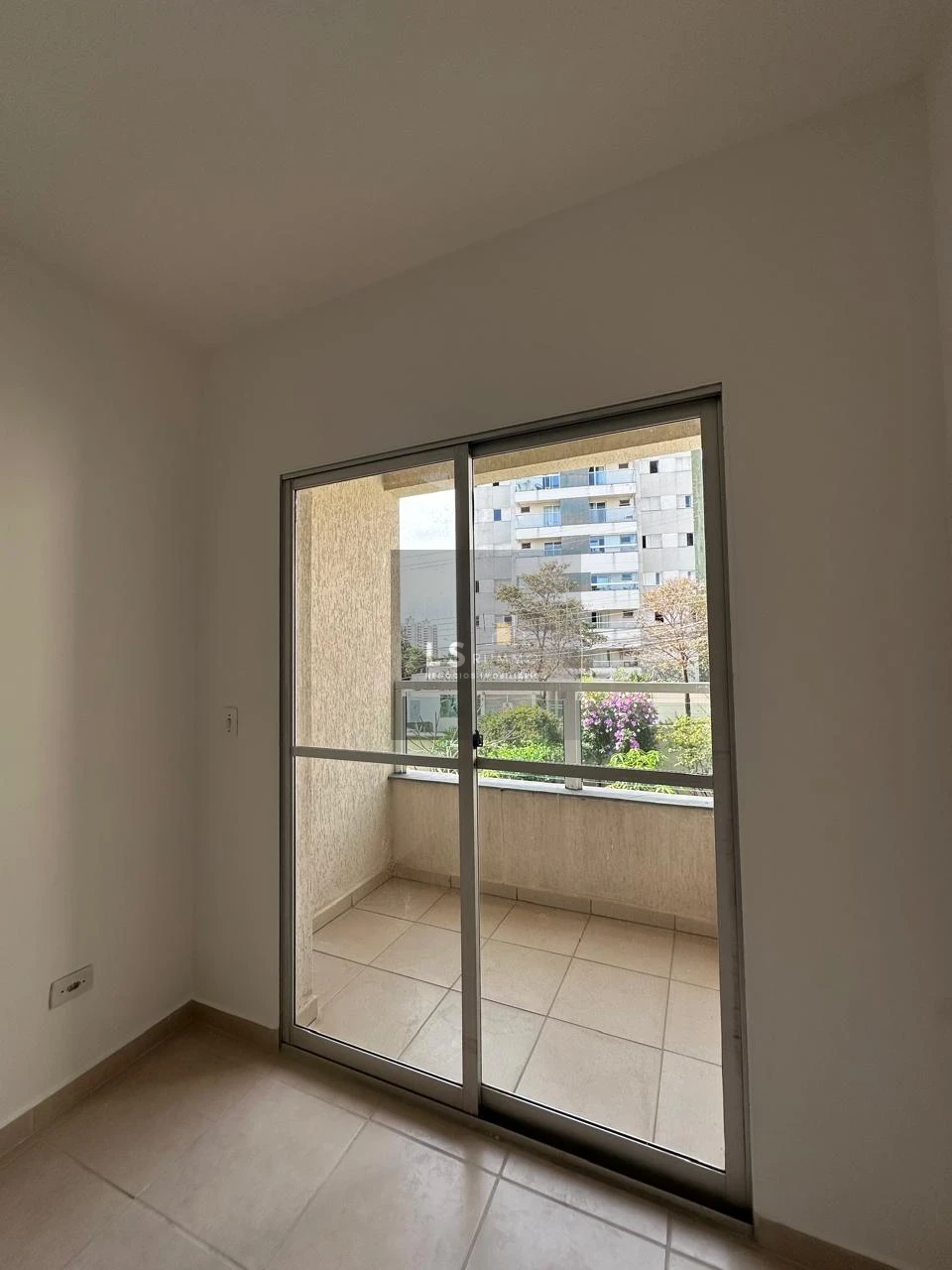 APARTAMENTO PARA LOCAÇÃO - CONDOMÍNIO RESIDENCE VILLA BELLA