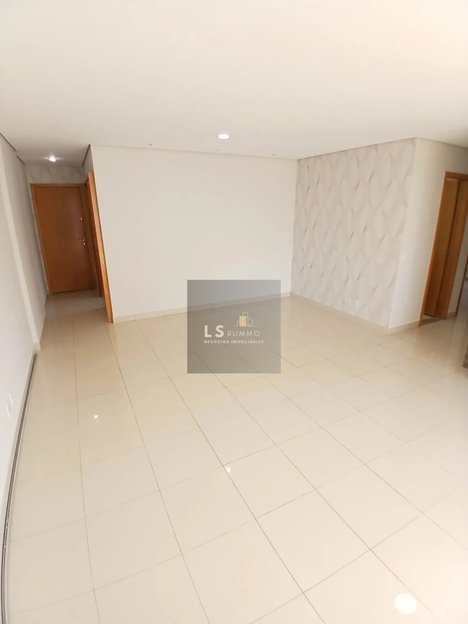 APARTAMENTO PARA LOCAÇÃO - EDIFÍCIO ANITA MALFATTI