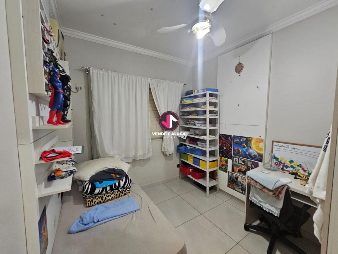 Imagens do imóveis Casa em Condomínio Usada em Jardim Santa Amália - Condomínio com Piscina e Playground REF: EXC-359