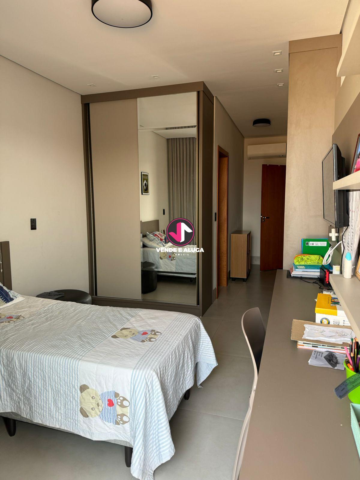 Imagens do imóveis CASA A VENDA FLORAIS DO PARQUE, 4 SUÍTES, 4 VAGAS, MOBILIADA, INTELIGENTE, 275M² REF: EXC-99353
