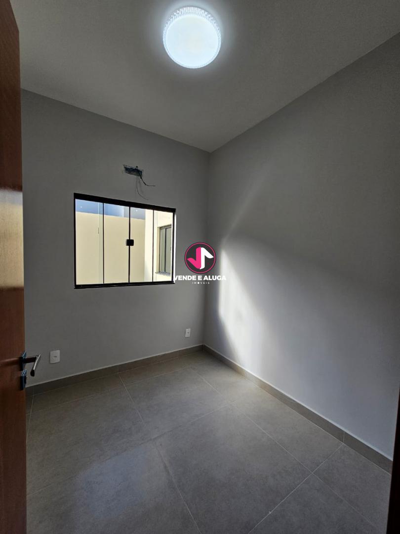 Imagens do imóveis Casa nova em Cuiabá - Recanto dos Pássaros, pronta para morar, com forro de gesso e piso porcelanato REF: EXC-0289