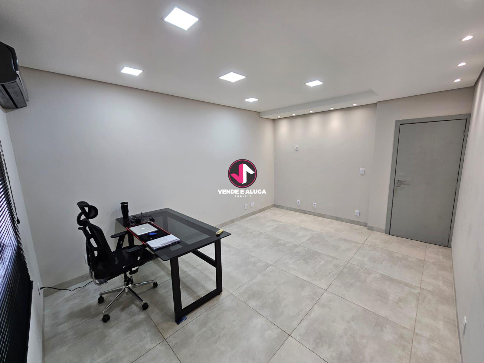 Imagens do imóveis Prédio Comercial de 160m² com 5 Salas e 15 Vagas à Venda na Rua Barão de Melgaço, Cuiabá - MT REF: EXC-68894