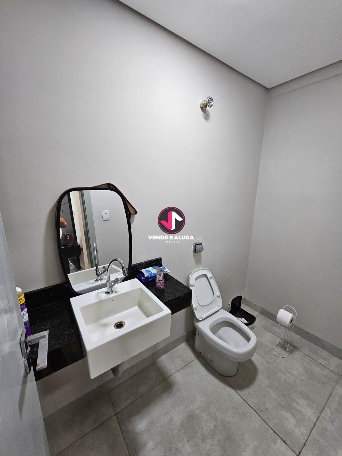 Imagens do imóveis Prédio Comercial de 160m² com 5 Salas e 15 Vagas à Venda na Rua Barão de Melgaço, Cuiabá - MT REF: EXC-68894