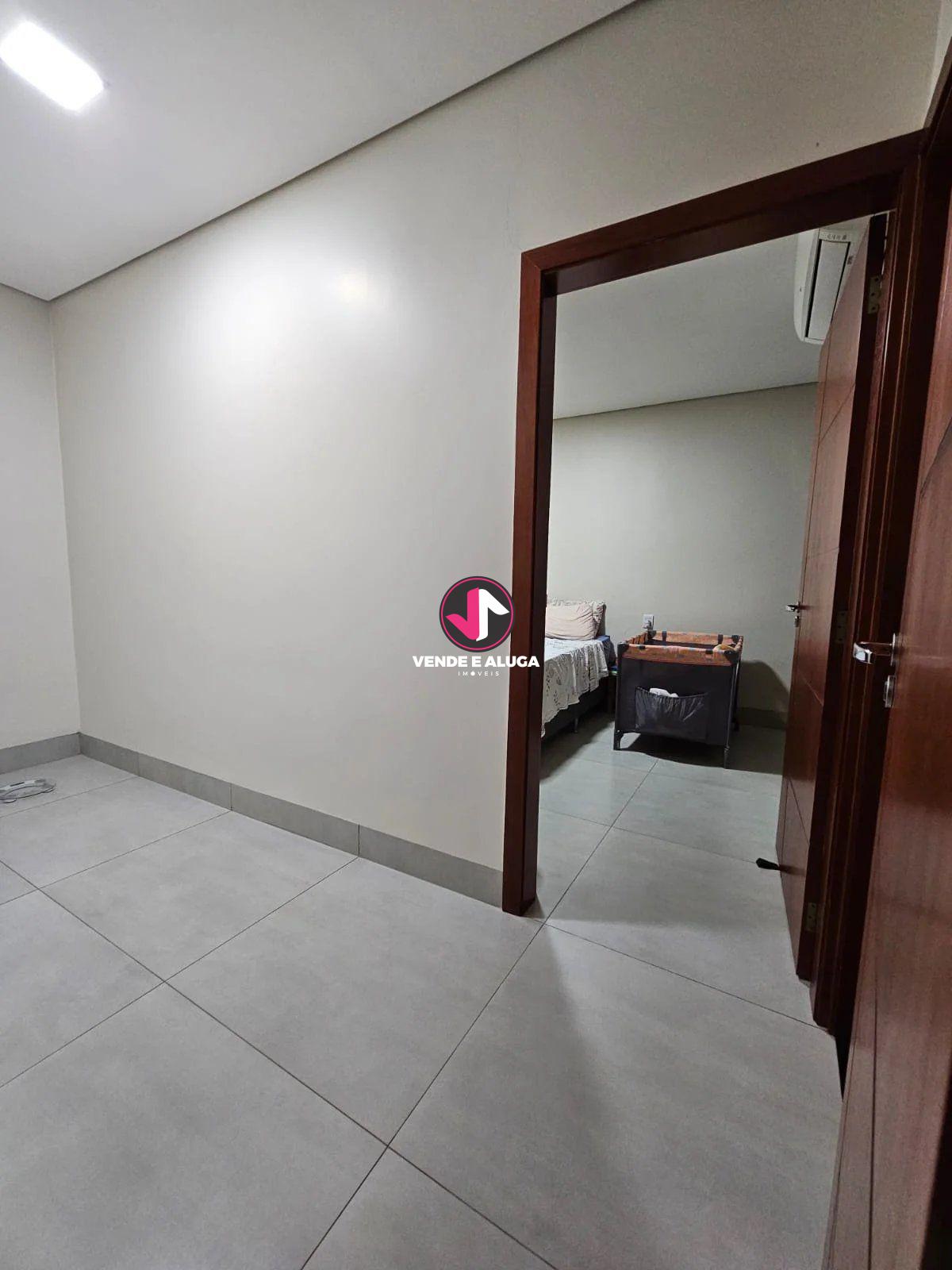 Imagens do imóveis Casa Térrea à Venda Residencial Santorini com 4 quartos suites, 4 vagas ,350 m² Bairro Boa Esperança - Cuiabá, MT REF: EXC-CA0042