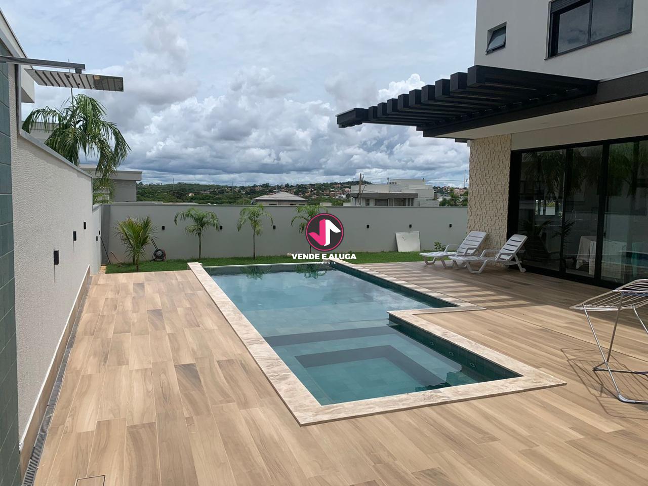 Imagens do imóveis Casa Sodrado a venda no Florais do Valle - 416 m², 4 Suítes, Piscina, e Mais! REF: EXC-02451