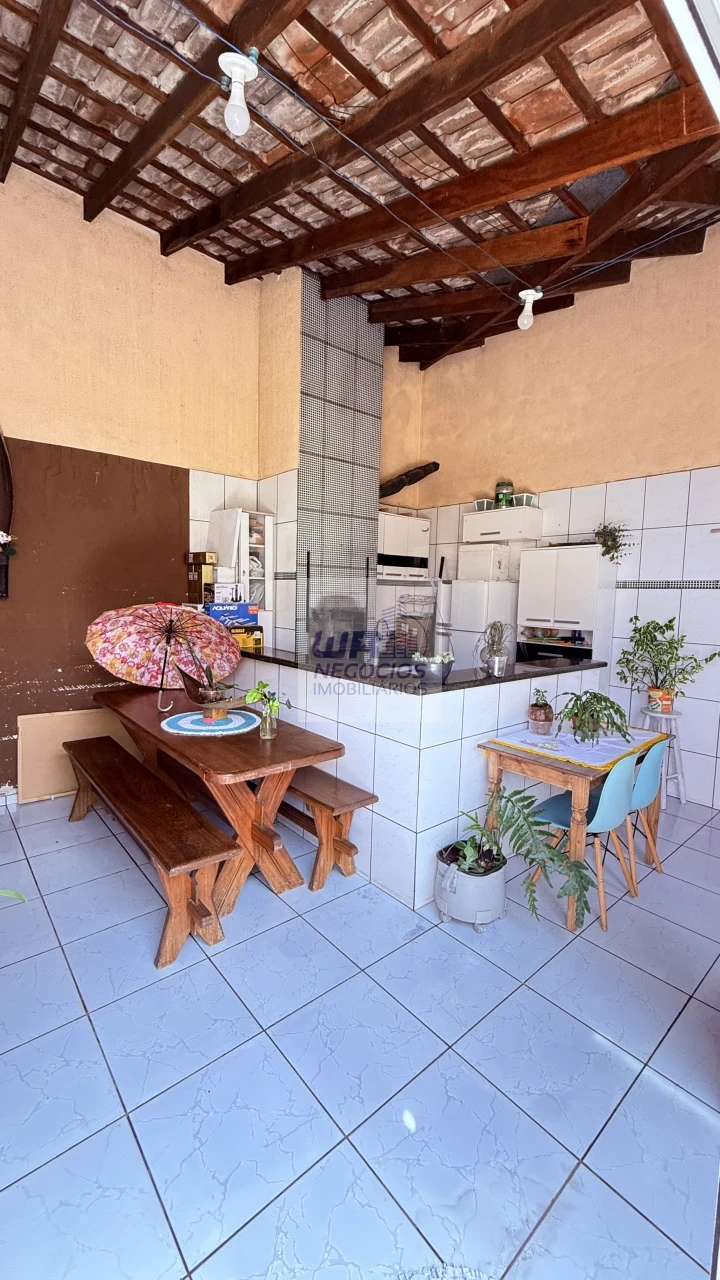 Imagens do imóveis Casa a venda região Leste de Londrina