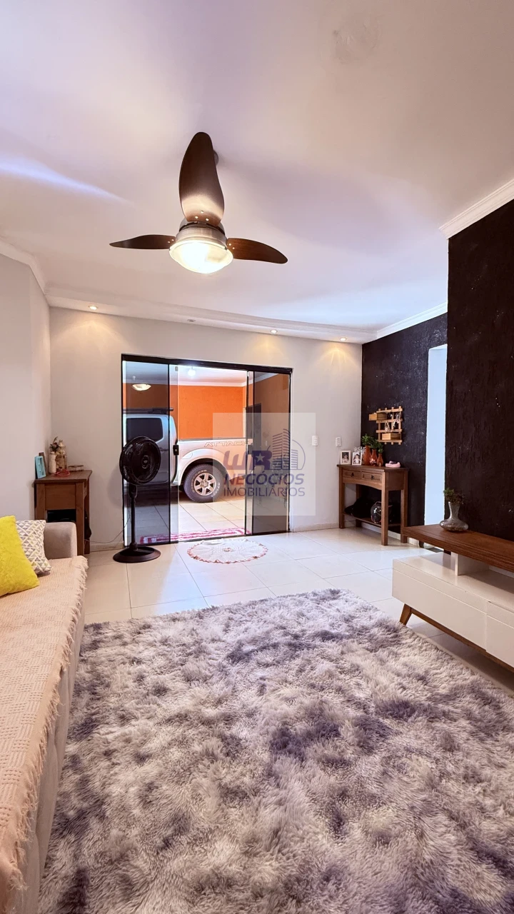 Imagens do imóveis Casa a venda região Leste de Londrina