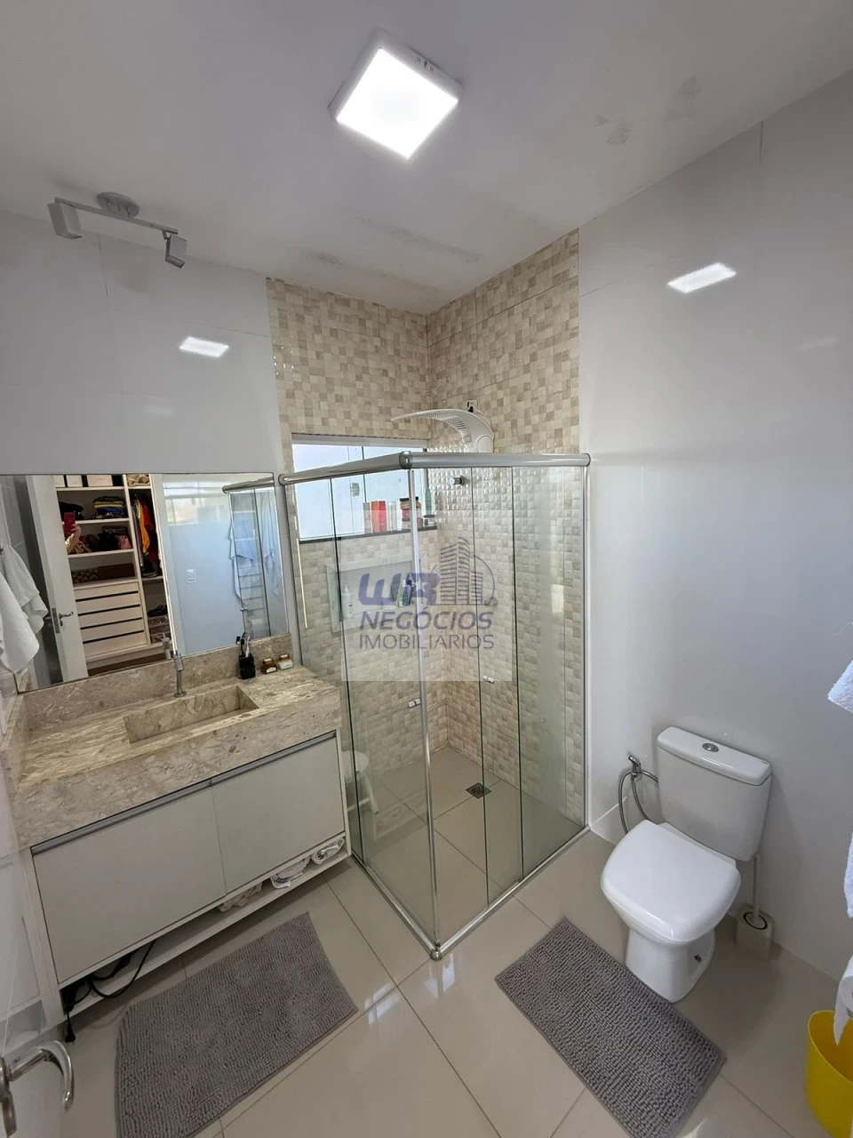 Imagens do imóveis Sobrado em Condomínio Morada das Flores