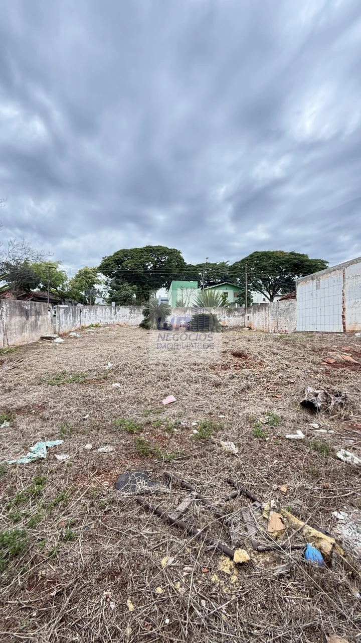Imagens do imóveis Terreno de esquina