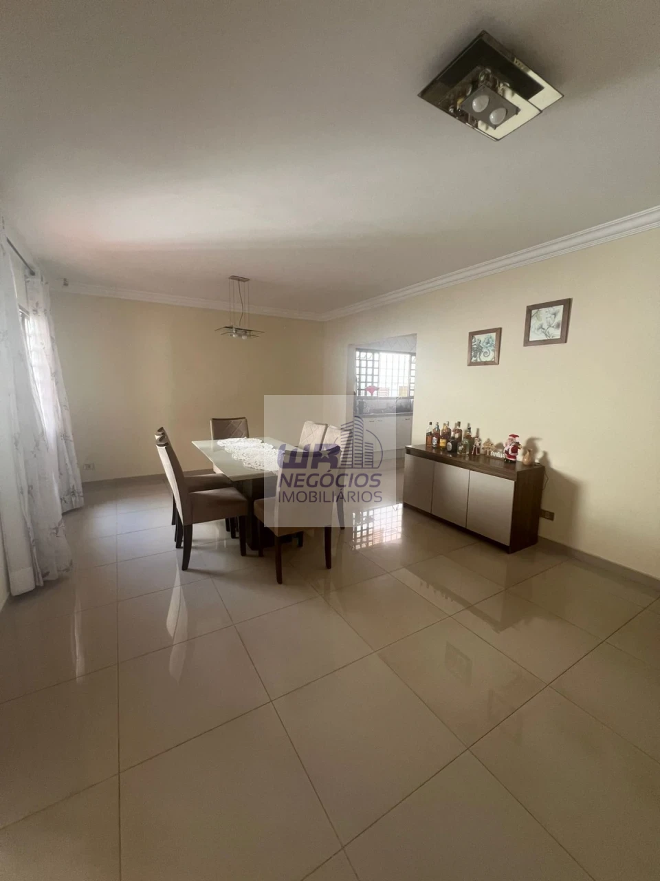 Imagens do imóveis Casa a venda no Jd Santa Monica