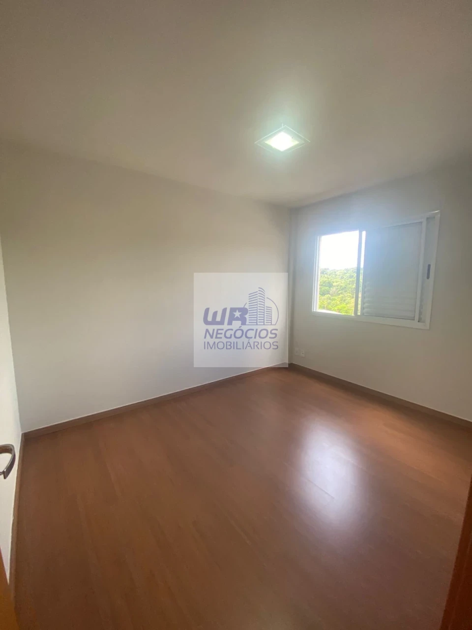 Imagens do imóveis Vale dos Ipês