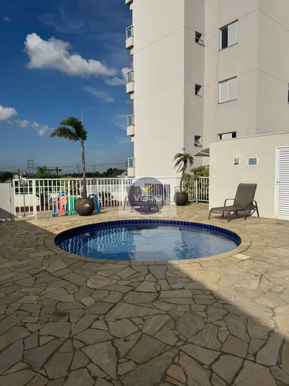 Imagens do imóveis APARTAMENTO A VENDA - CENTRO POÁ EDIFÍCIO ORQUÍDEA