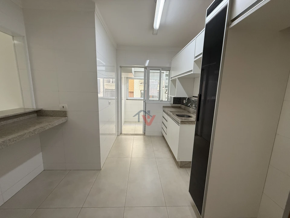 Imagens do imóveis Apartamento Para Alugar Edifício Torre De Viena Maringá