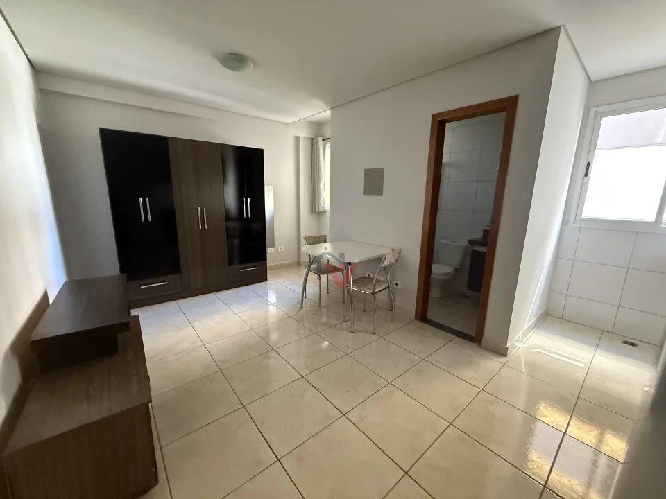 Imagens do imóveis Kitnet para alugar na Zona-07 em Maringá-PR