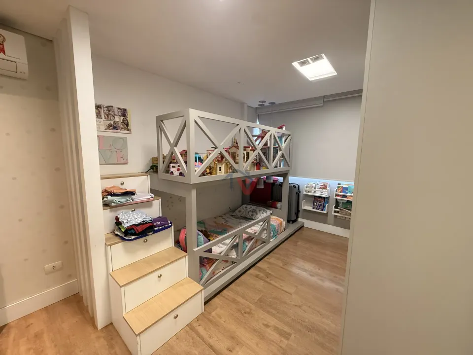 Imagens do imóveis Apartamento porteira fechada à venda no Solarium Residence, Zona 01 — 207 m², 4 suítes, 3 vagas