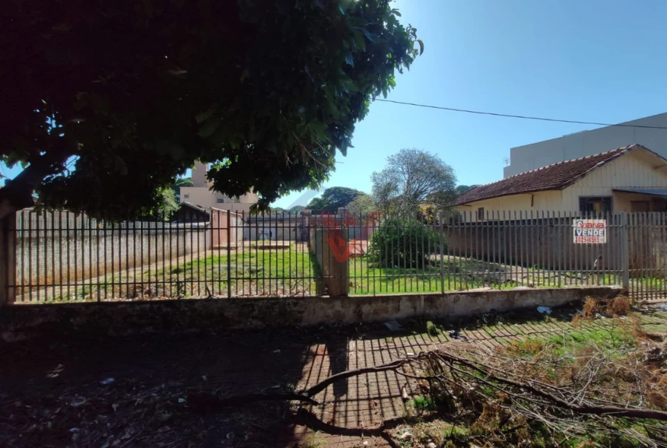 Imagens do imóveis Terreno À Venda Vila Esperança Maringá