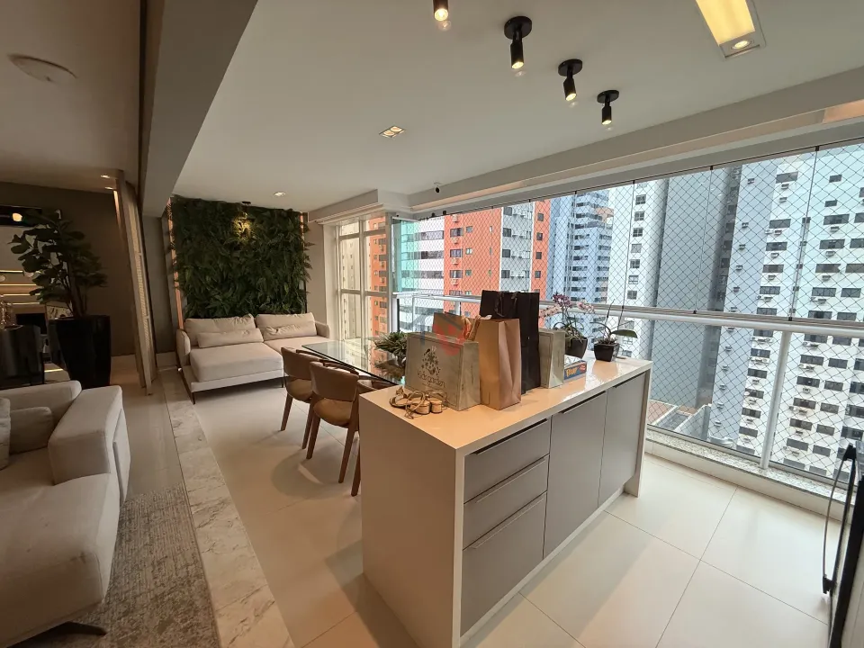 Imagens do imóveis Apartamento porteira fechada à venda no Solarium Residence, Zona 01 — 207 m², 4 suítes, 3 vagas