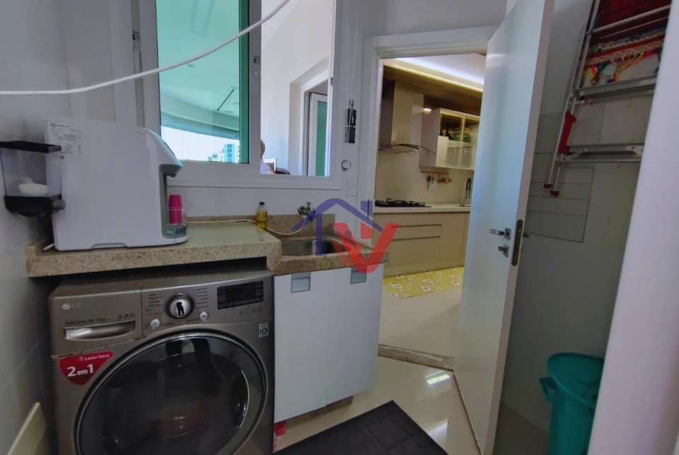 Imagens do imóveis Apartamento À Venda La Première Residence Maringá
