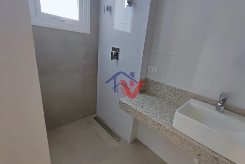 Imagens do imóveis Apartamento À Venda La Residence Maringá