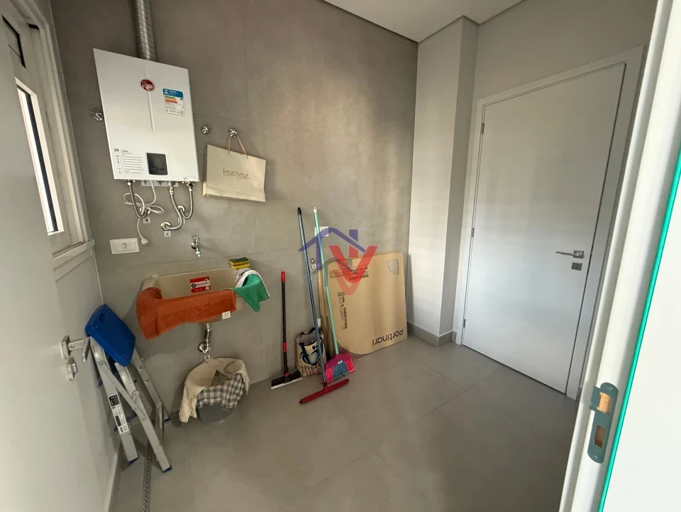 Imagens do imóveis Apartamento para alugar na Zona 07 em Maringá