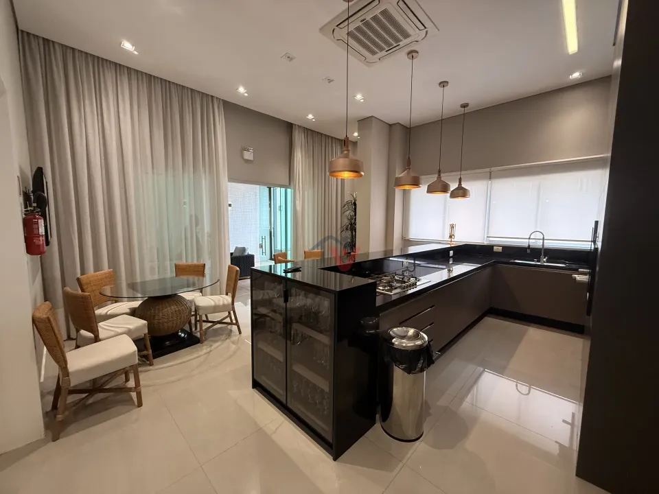 Imagens do imóveis Apartamento porteira fechada à venda no Solarium Residence, Zona 01 — 207 m², 4 suítes, 3 vagas