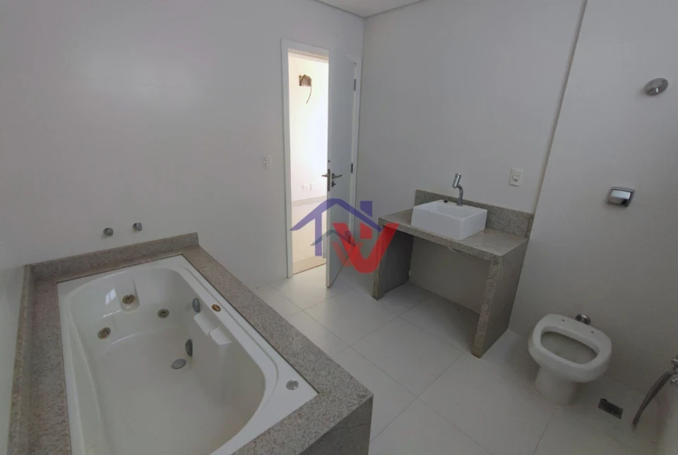 Imagens do imóveis Apartamento À Venda Edifício John Wesley Maringá