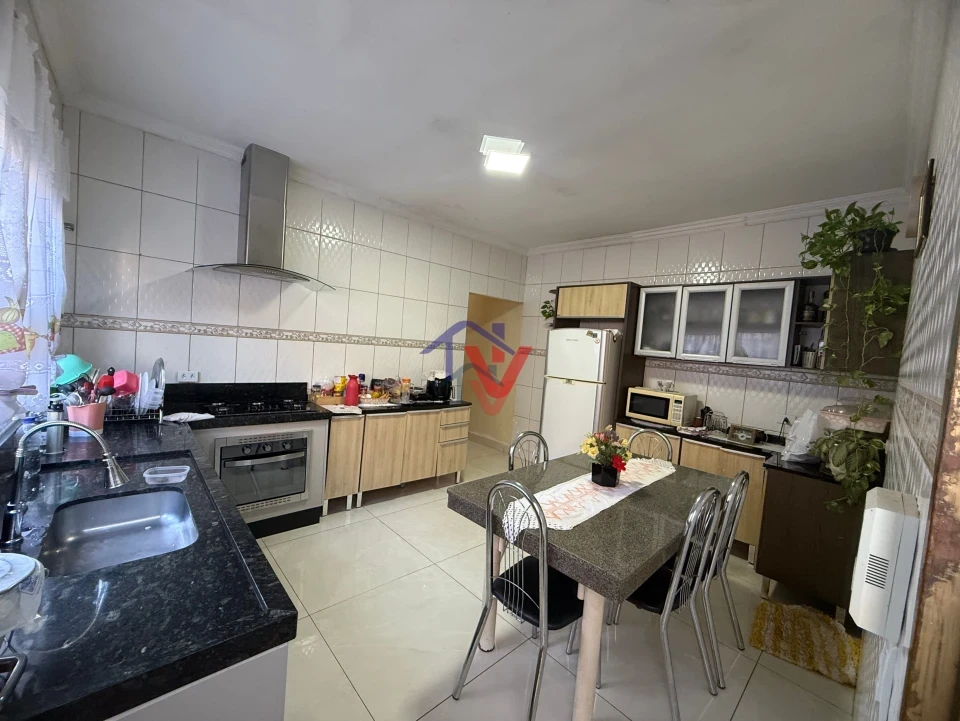 Imagens do imóveis Casa À Venda Parque Industrial 200 Maringá