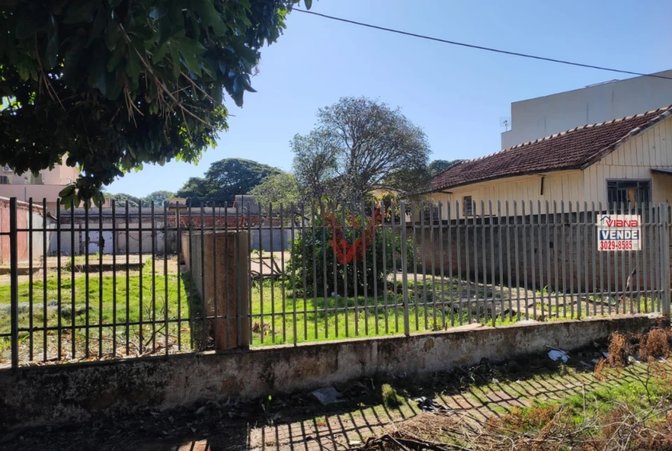 Imagens do imóveis Terreno À Venda Vila Esperança Maringá