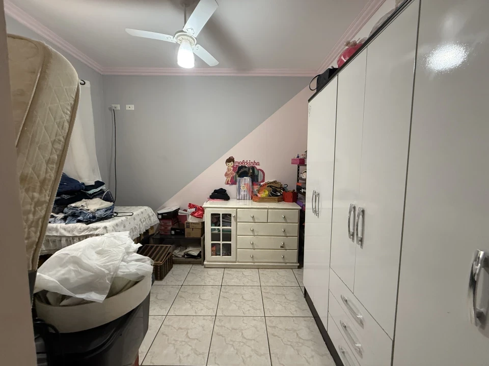 Imagens do imóveis Casa À Venda  no Jardim Real em Maringá