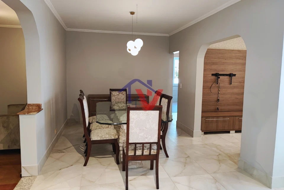 Imagens do imóveis Apartamento para alugar na Zona 07 em Maringá