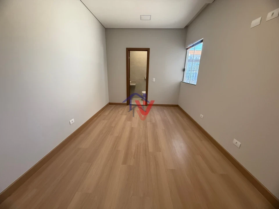 Imagens do imóveis Casa À Venda Jardim Alvorada Maringá