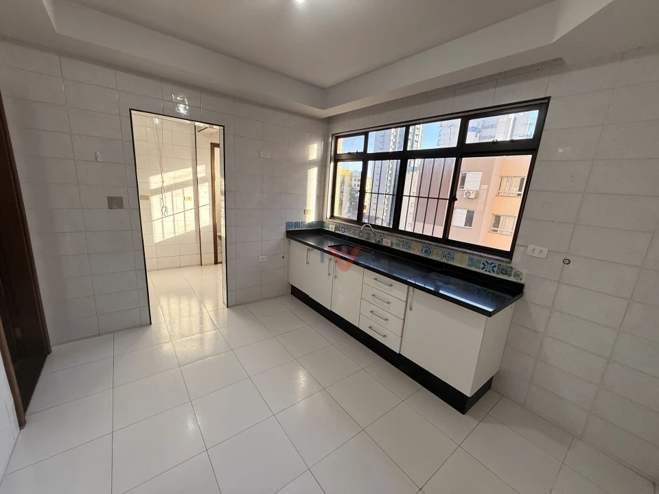 Imagens do imóveis Apartamento À Venda Edificio Monastier Maringá