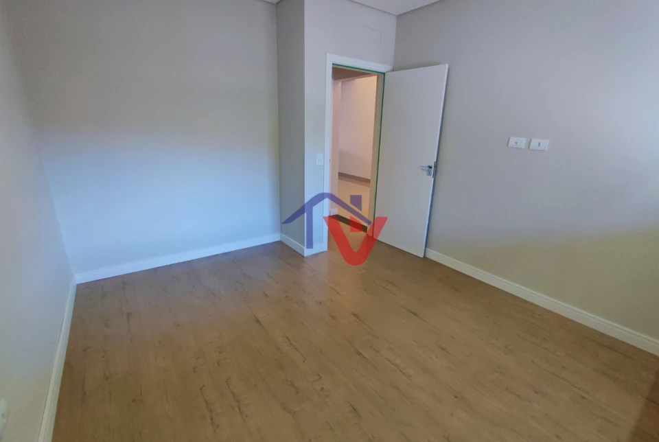 Imagens do imóveis Casa À Venda Jardim Imperial Maringá