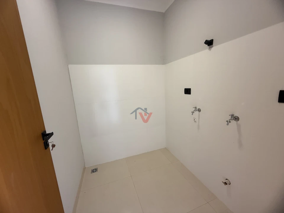 Imagens do imóveis Casa Para Alugar no Jardim Alvorada em Maringá