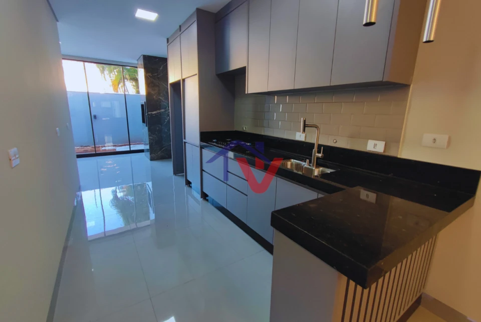 Imagens do imóveis Casa À Venda Jardim Imperial Maringá