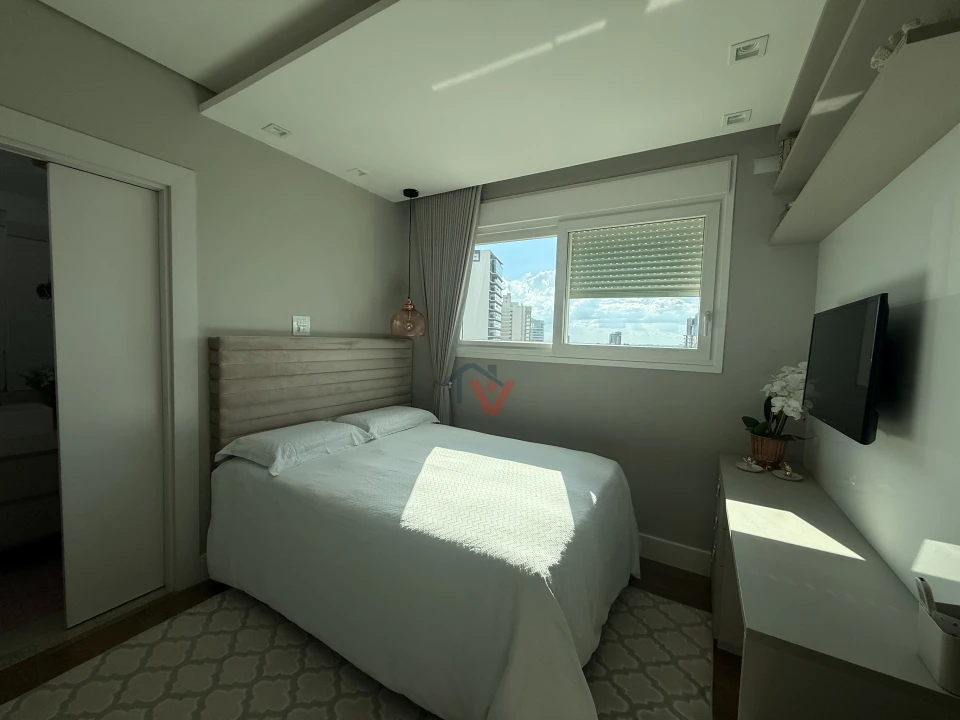 Imagens do imóveis Apartamento À Venda La Première Residence Maringá