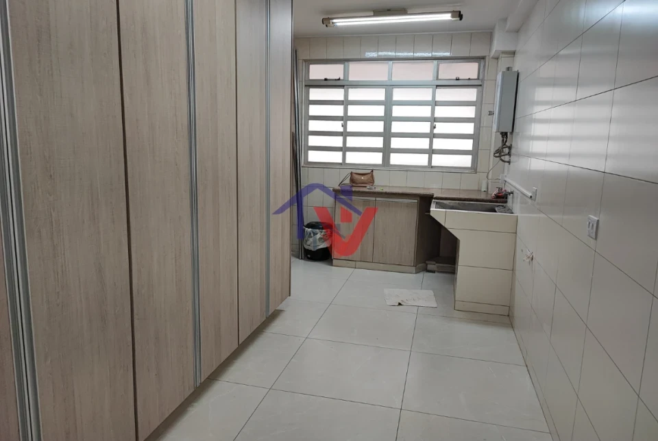 Imagens do imóveis Apartamento para alugar na Zona 07 em Maringá