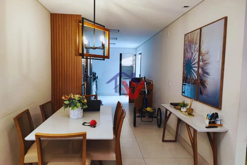 Imagens do imóveis Casa À Venda Jardim Monte Rei Maringá