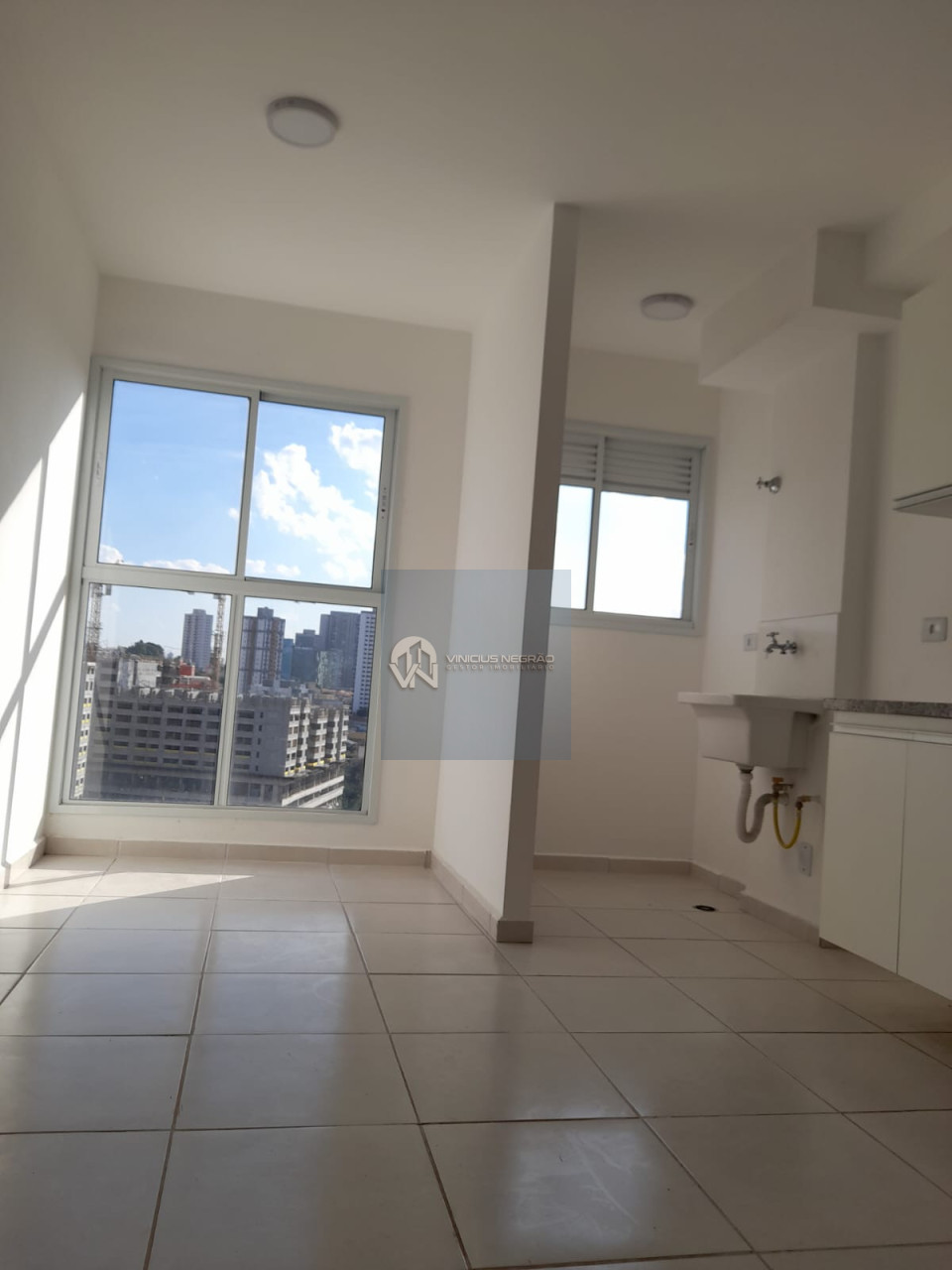 Imagens do imóveis Apartamento à Venda  próximo ao metrô Guilhermina-Esperança,  sem vaga
