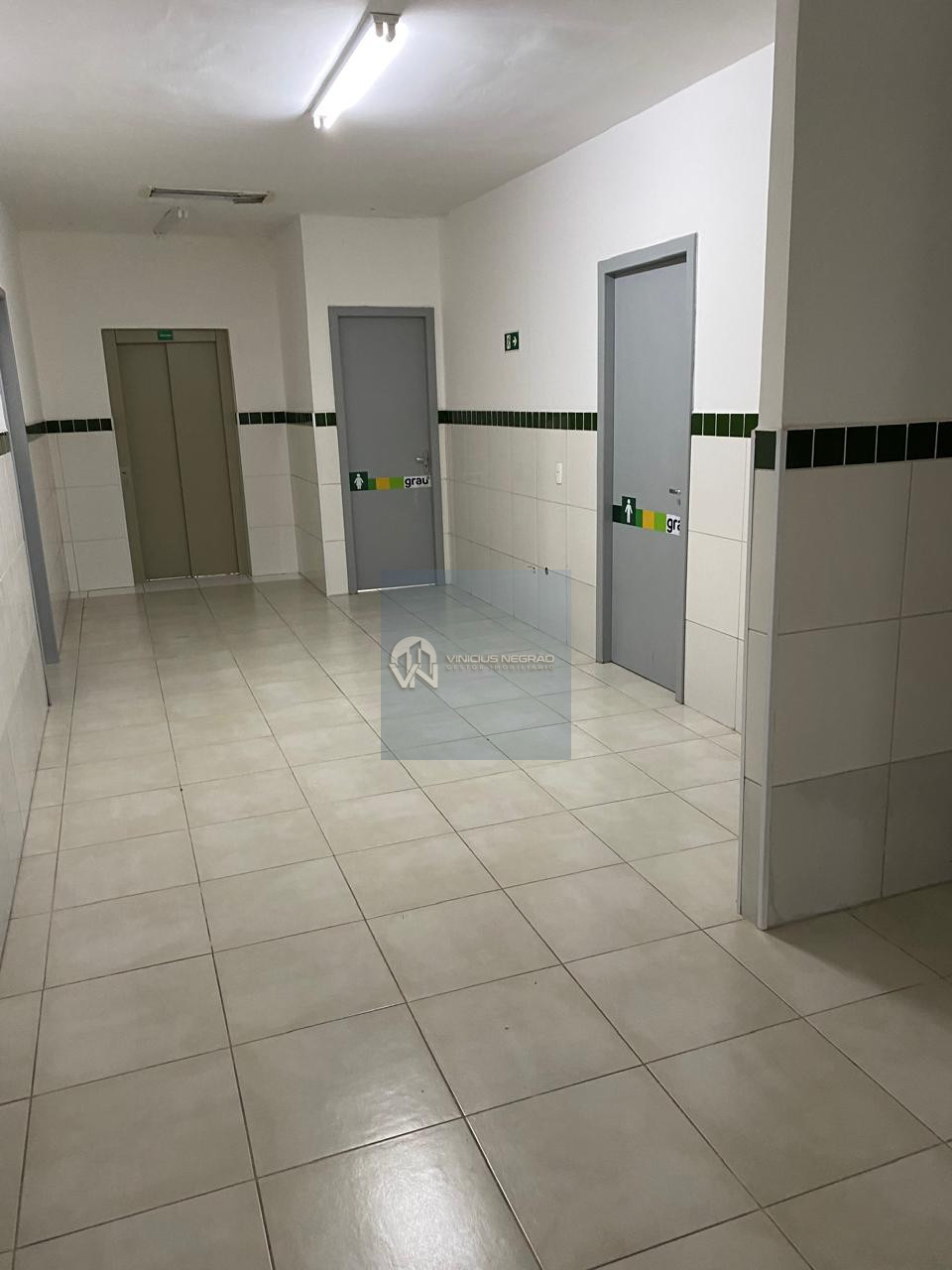Imagens do imóveis Prédio Comercial, 800m², 2 vagas, próximo ao metrô Artur Alvim,