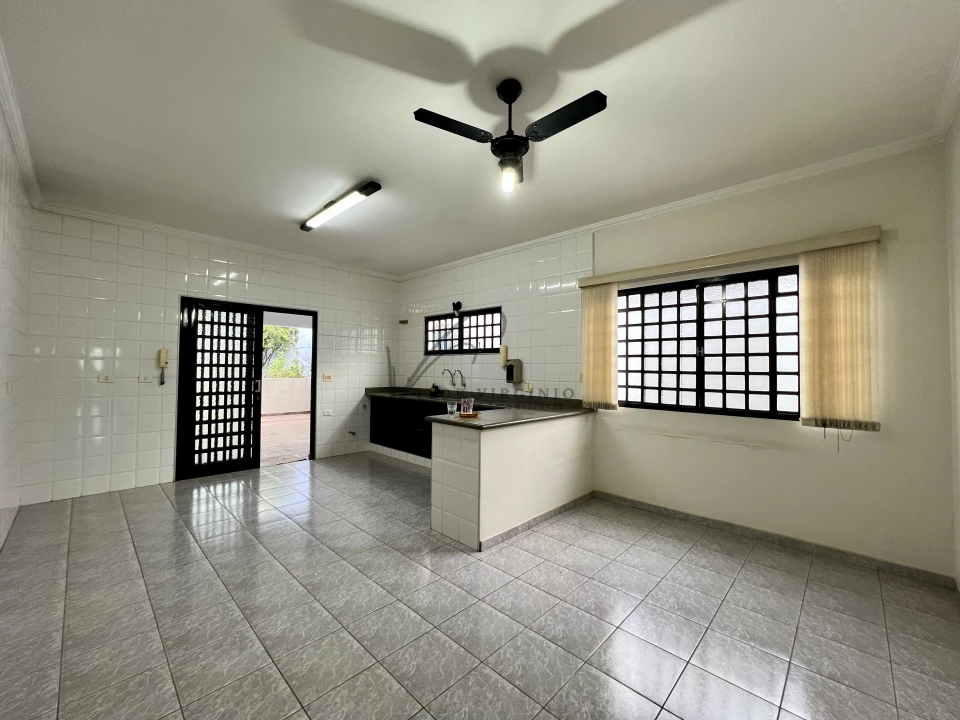 Imagens do imóveis Casa térrea no bairro Vila Bertini em Americana com 222m² de terreno