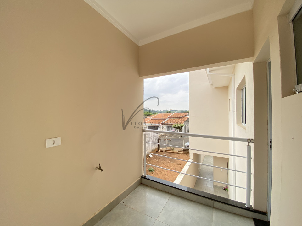 Imagens do imóveis CASA ESTILO SOBRADO COM 197M² NO BAIRRO JAGUARI COM 4 DORMITÓRIOS SENDO UM COM SUÍTE E SACADA
