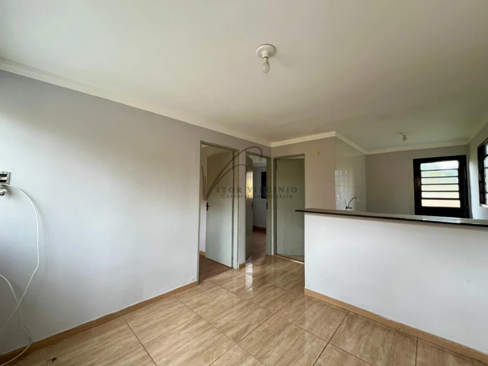 Imagens do imóveis Casa térrea com terreno inteiro no bairro Antonio Zanaga em Americana/SP