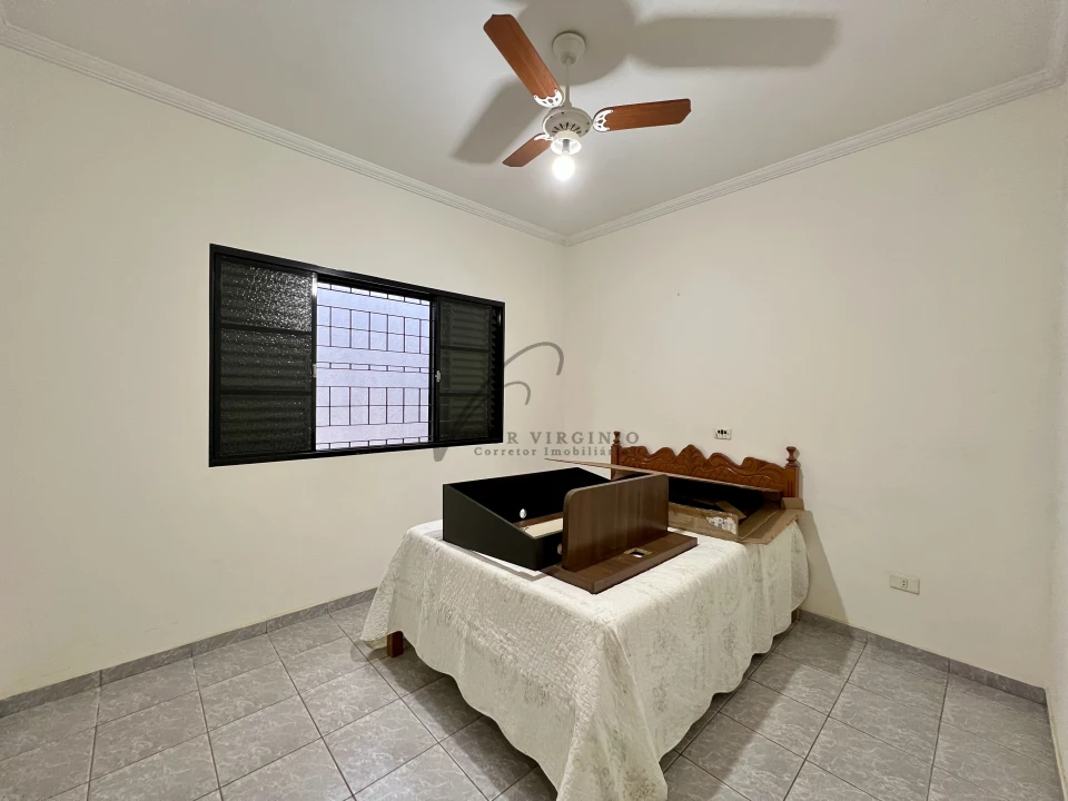 Imagens do imóveis Casa térrea no bairro Vila Bertini em Americana com 222m² de terreno