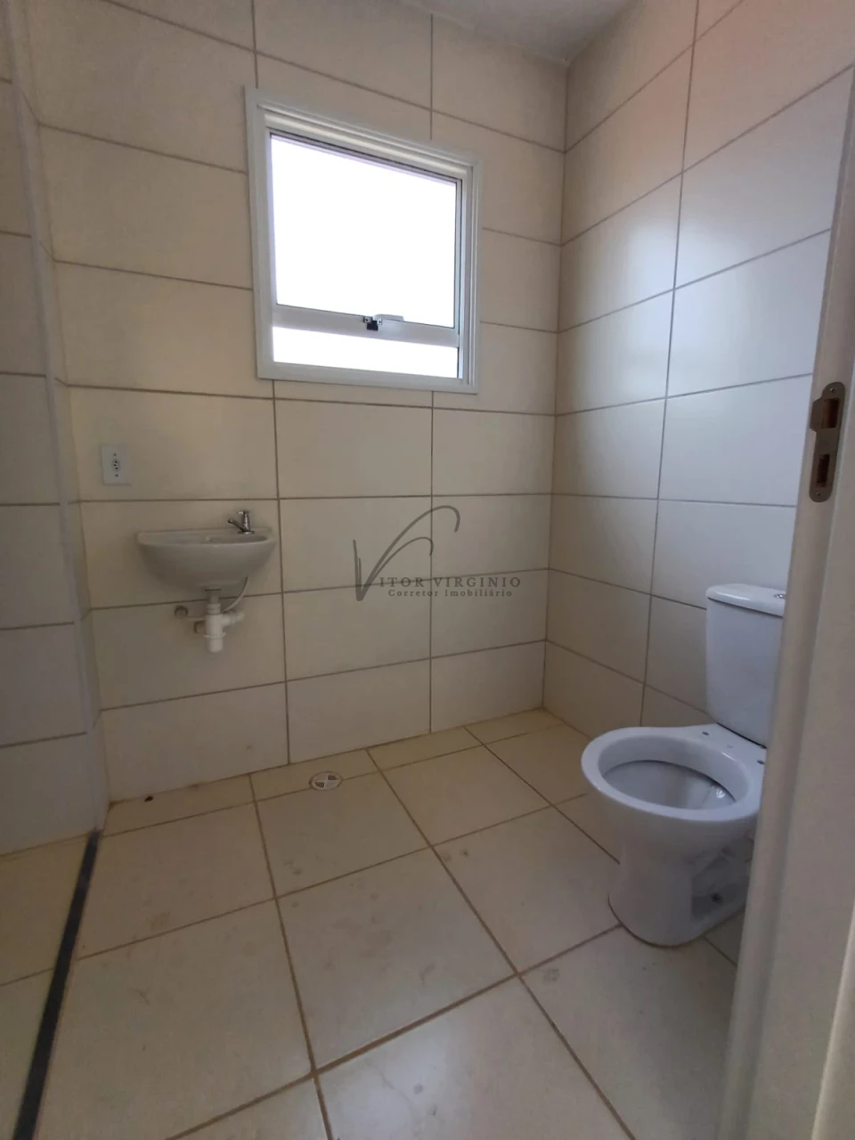 Imagens do imóveis Casa em terreno de esquina com 2 dormitórios, no bairro Jardim Nova Aliança em Americana-sp