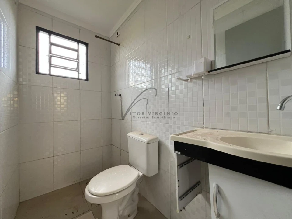 Imagens do imóveis Casa térrea com terreno inteiro no bairro Antonio Zanaga em Americana/SP