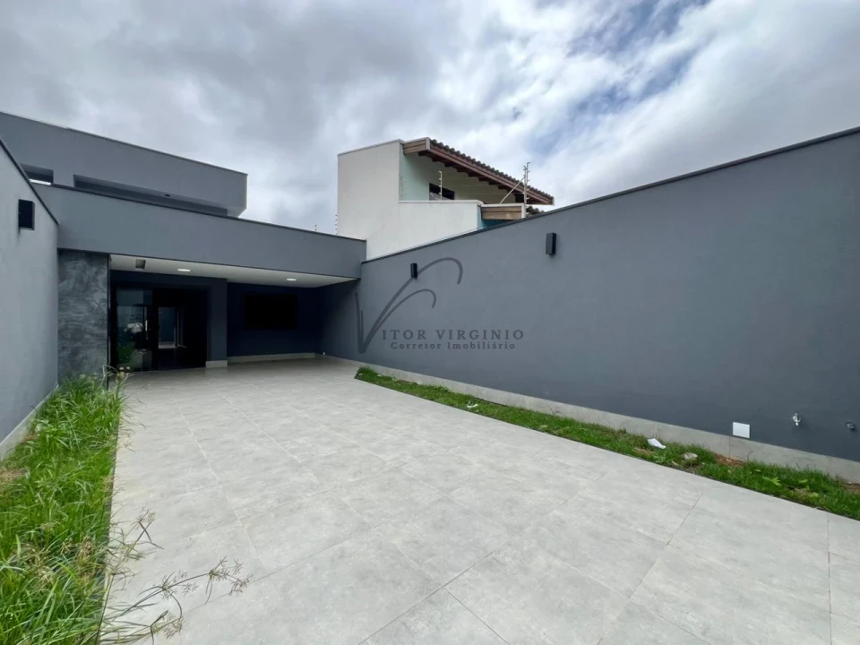 Imagens do imóveis Cssa térrea com quintal amplo e acabamento alto padrão no bairro Jardim Jacyra Americana